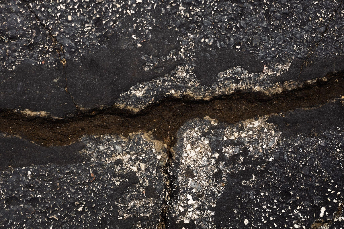 Read more about the article Winter Pavement Problems in the Southeast: What to Watch For Before Damage Spreads